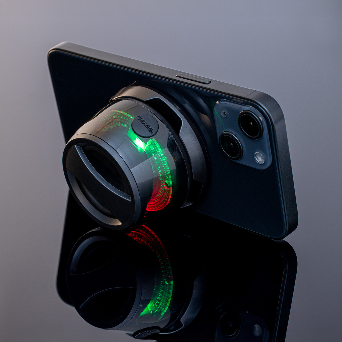 Magnetischer Wireless Lautsprecher mit Licht REEVES-BEGMELLA schwarz 3 Watt Magnetischer Wireless Lautsprecher mit Licht REEVES-BEGMELLA schwarz 3 Watt