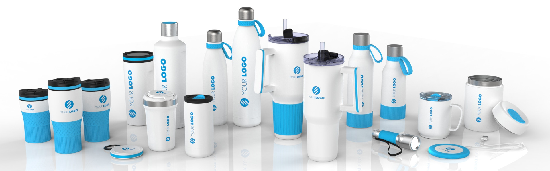 Verschiedene konfigurierbare Artikel von REFLECTS in Weiß und Blau nebeneinander aufgestellt